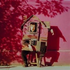 La casa que cae/LA TEXANA